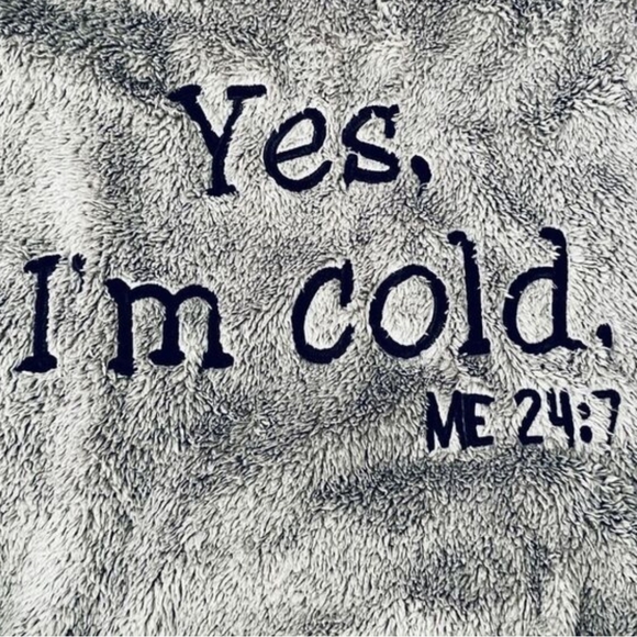 Yes, I'm cold ME 24:7 Grey Black Hoodie Sherpa Teddy Pullover Sweatshirt Large - Picture 2 of 9